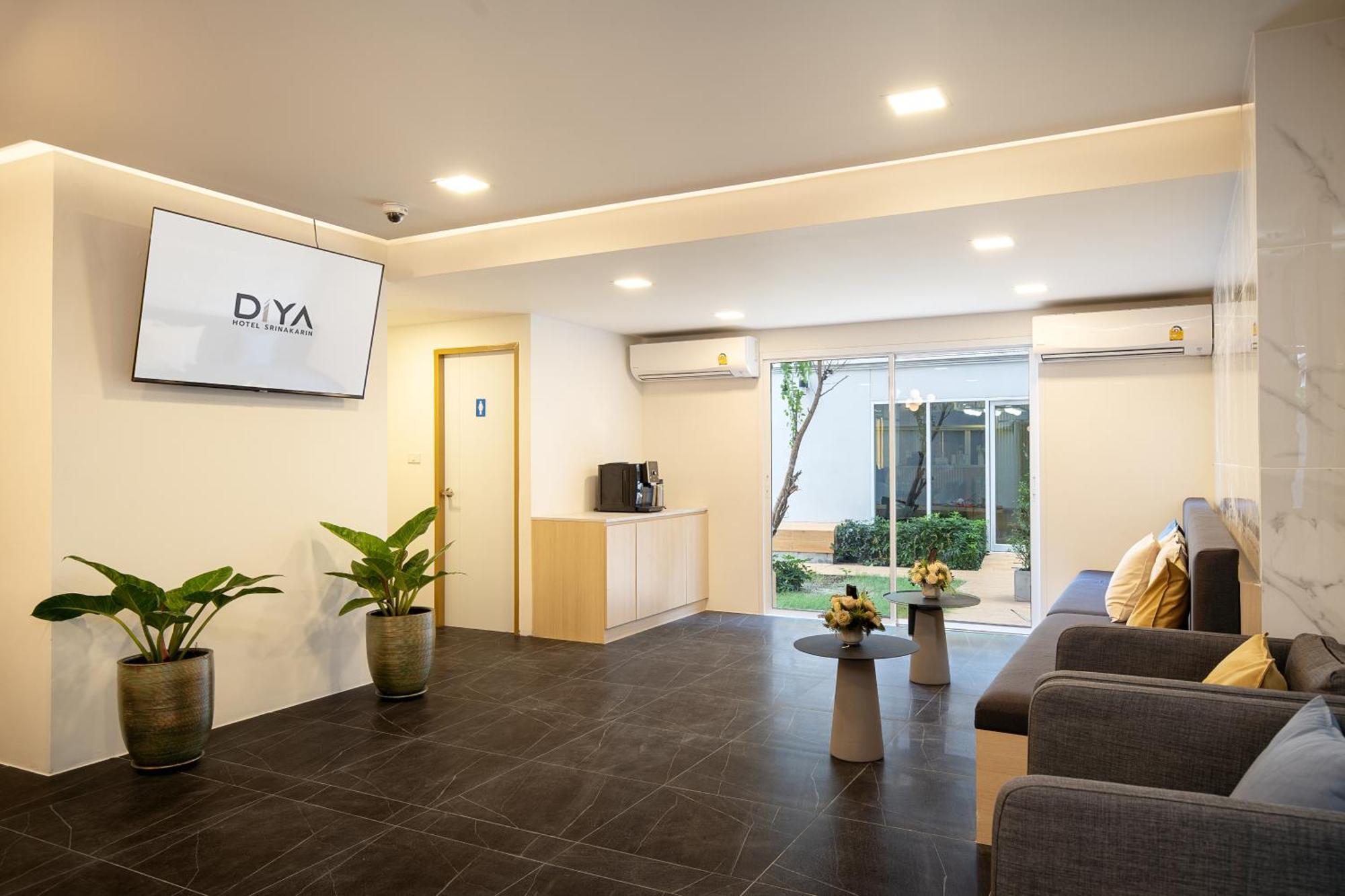 Diya Hotel Bangkok Extérieur photo